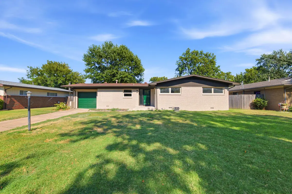 642 N Norman, Wichita, KS 67212 - #1