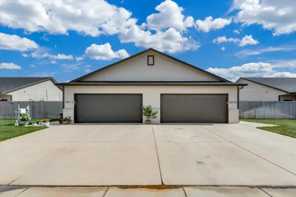 12113 W Fontana, Wichita, KS 67205