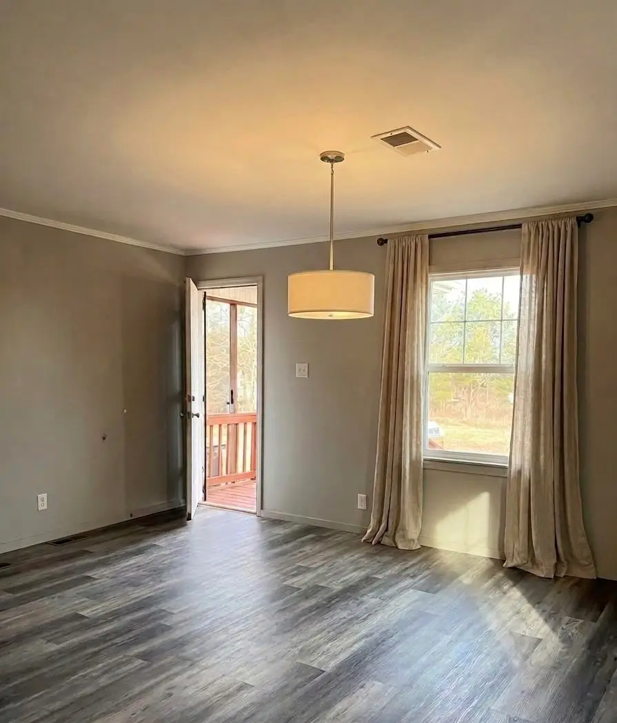 3136 S Clifton, Wichita, KS 67210 - #3