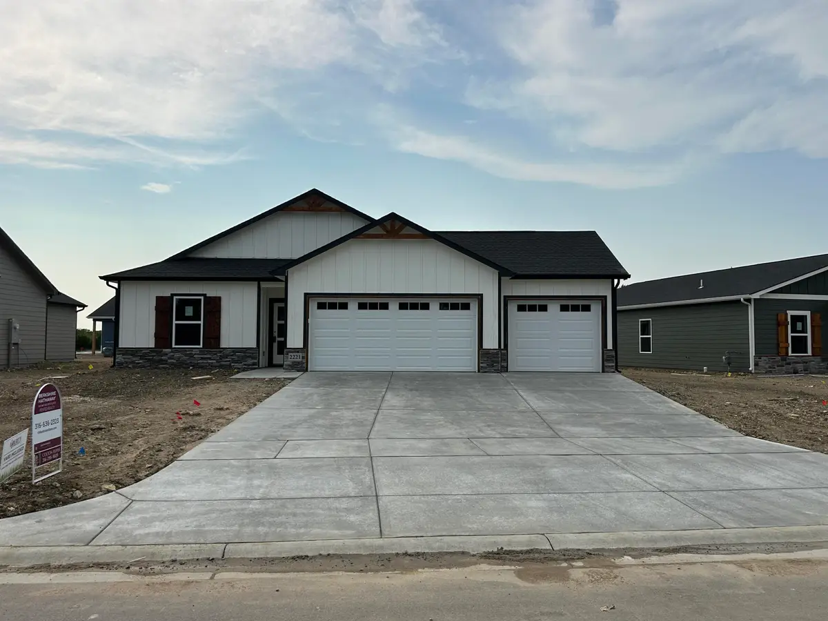 2221 S Monticello Pl, Andover, KS 67002 - #1