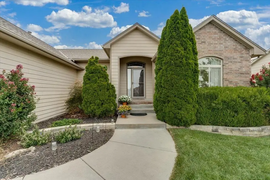 2622 N Fieldstone St, Andover, KS 67002 - #2
