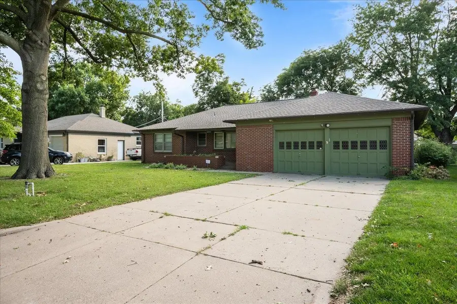2045 Payne St, Wichita, KS 67203 - #3