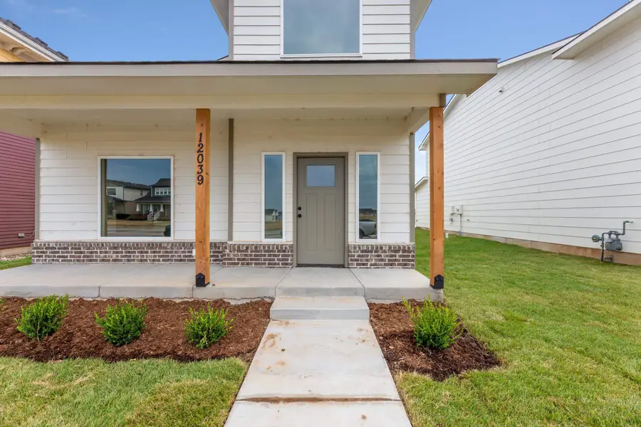 12055 W Arvada Blvd, Maize, KS 67223 - #2