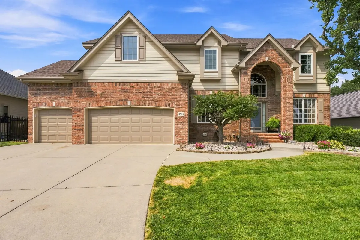1713 E Tiara Pines St, Derby, KS 67037 - #1