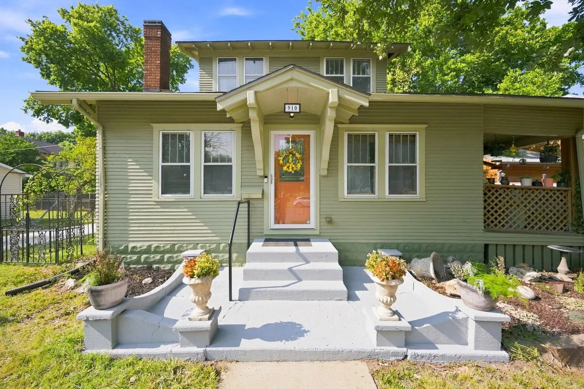 910 W Murdock St, Wichita, KS 67203 - #1