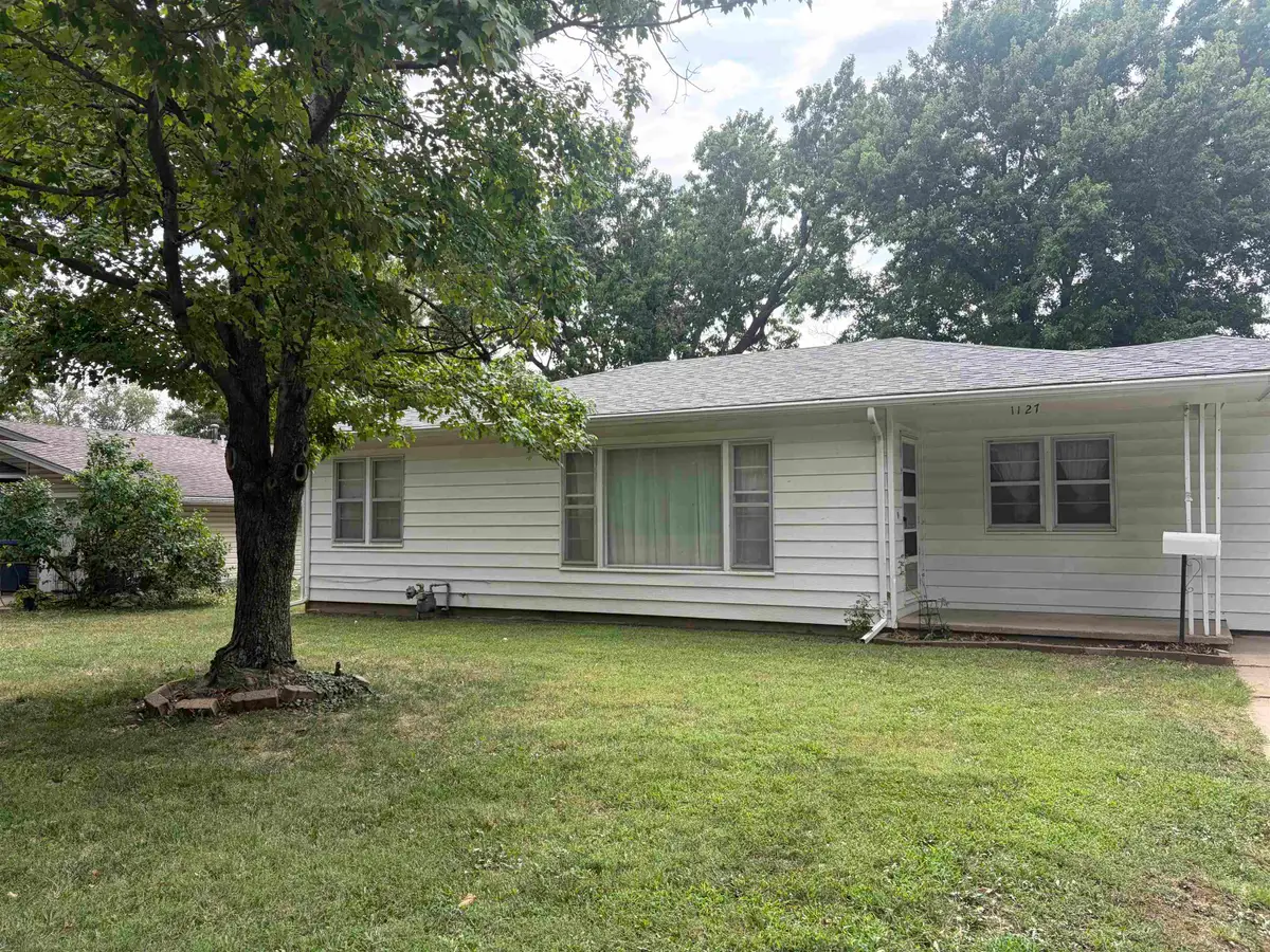 1127 S Shelden St, El Dorado, KS 67042 - #1
