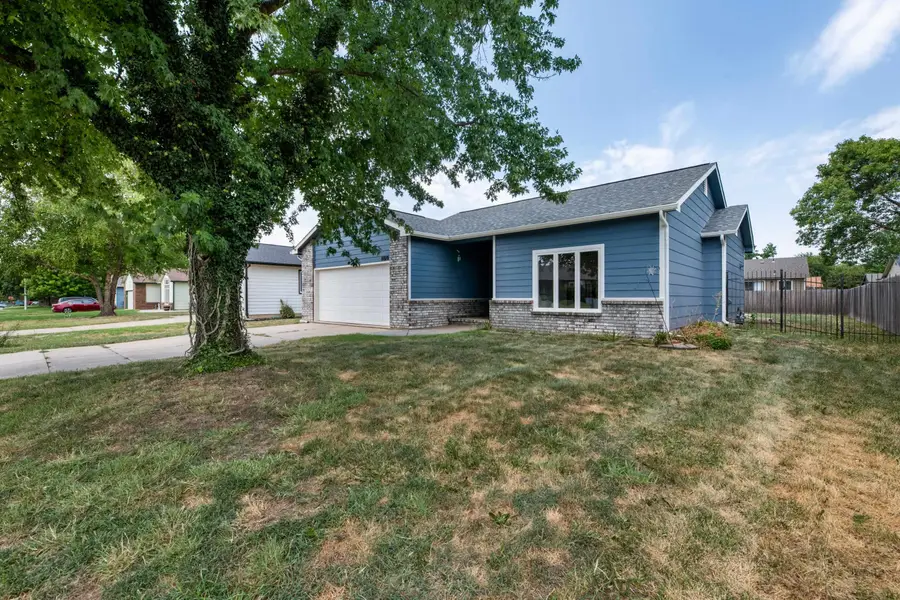 11810 W Pine St, Wichita, KS 67212 - #2