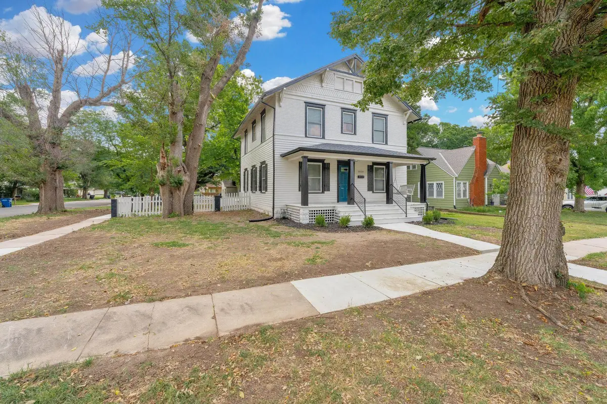 1028 Dearborn St, Augusta, KS 67010 - #1