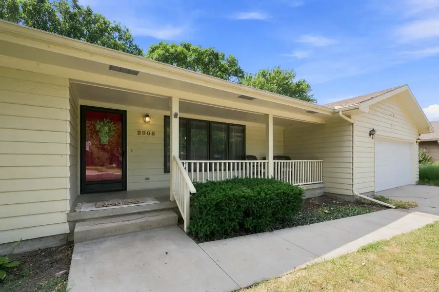 2905 Bluestem Ct, North Newton, KS 67117 - #3