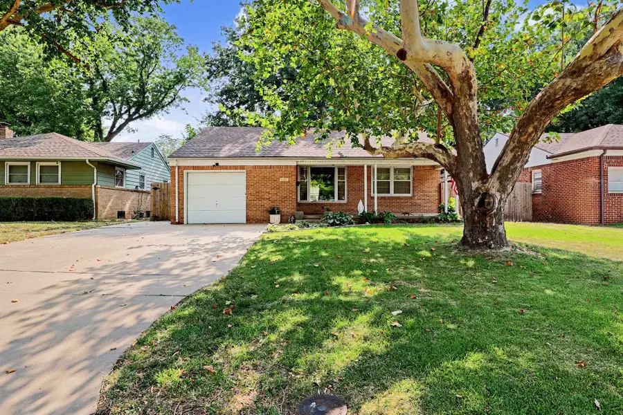 1032 S Fabrique, Wichita, KS 67218 - #2