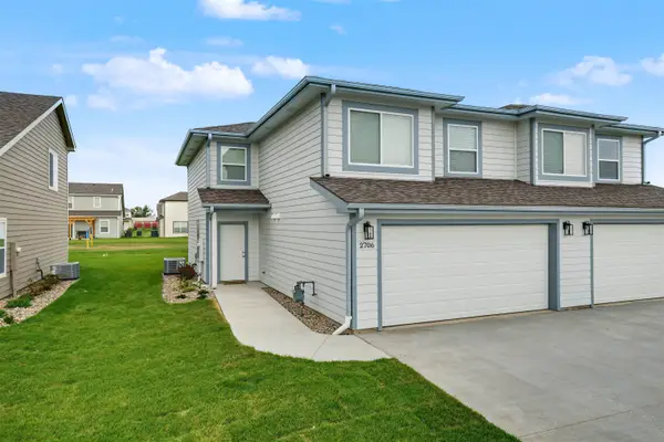 2706 Amelia Lane, Salina, KS 67401