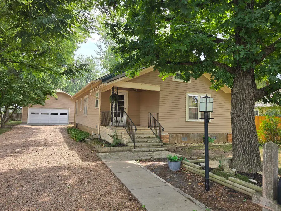 1634 John St., Winfield, KS 67156 - #2