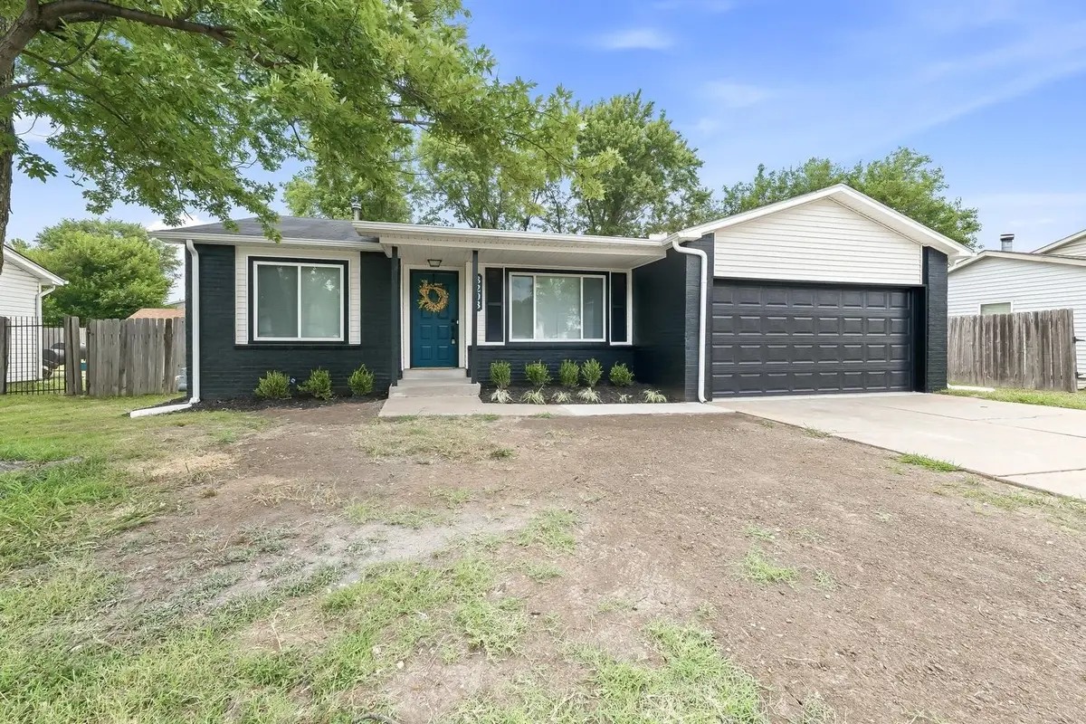 3203 N Cranberry St, Wichita, KS 67226 - #1