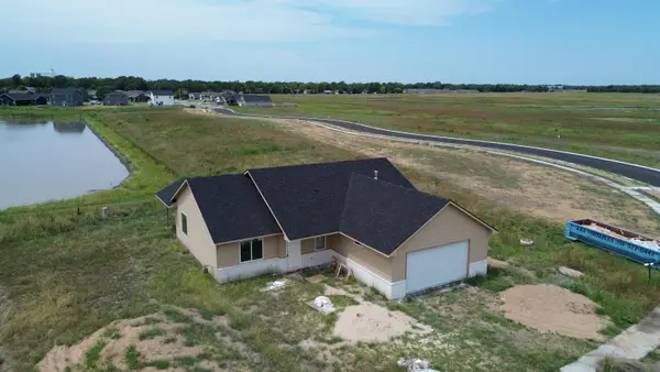 121 S Midway St., Valley Center, KS 67147
