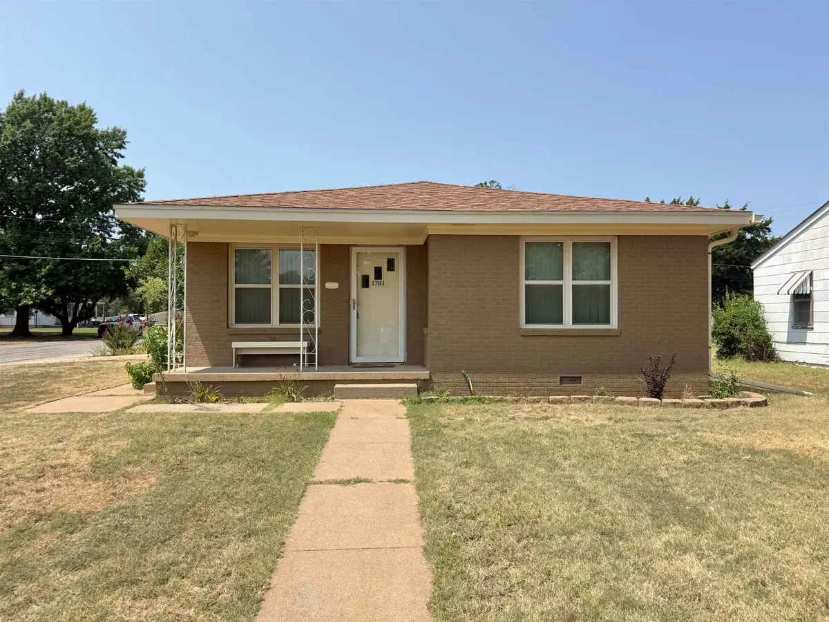 1701 N Main, Kingman, KS 67068 - #1