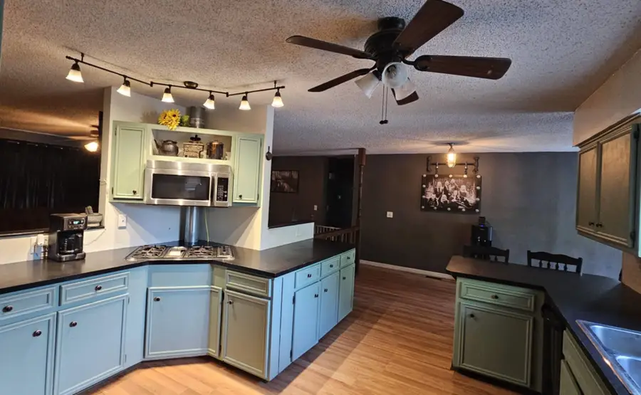 2129 W Ventoso Rd, Wichita, KS 67204-1727 - #3