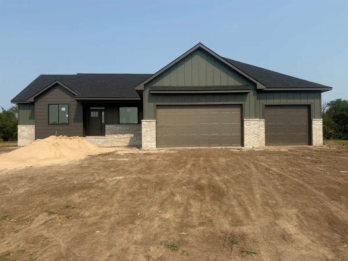 1493 W Cozy Hollow Ct, Goddard, KS 67052 - #1