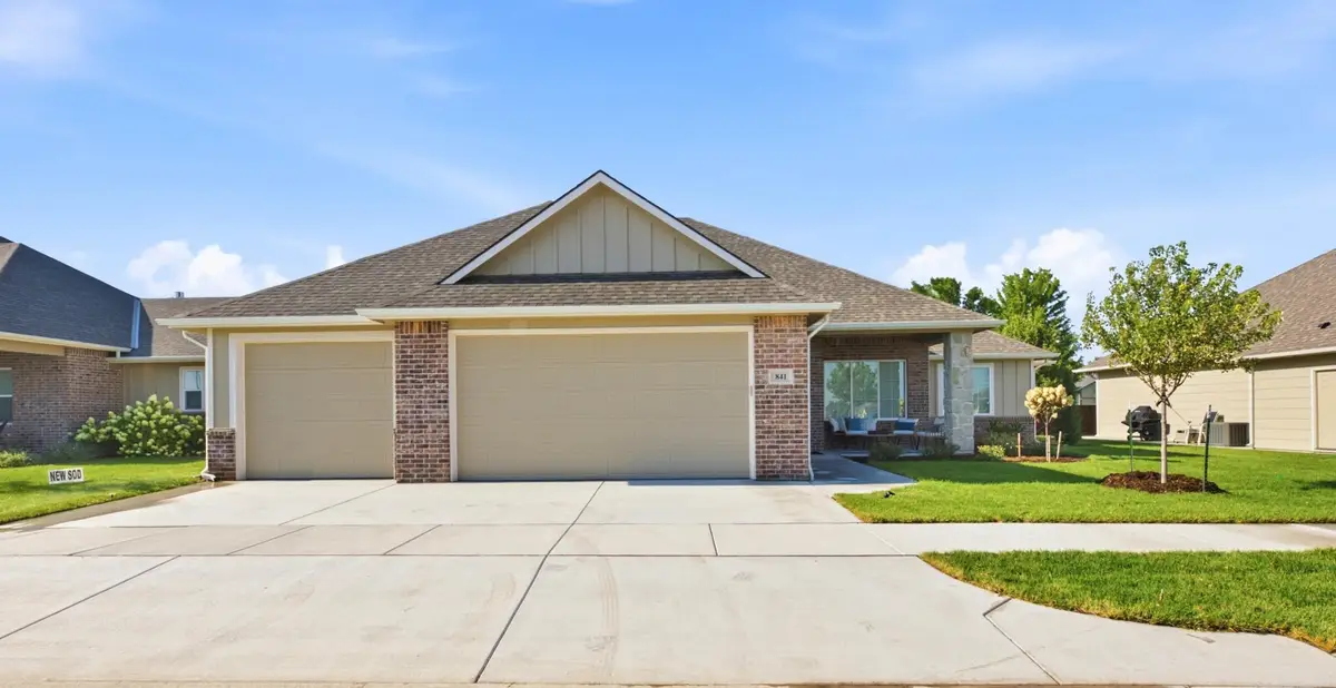 841 N Firefly St, Wichita, KS 67235 - #1