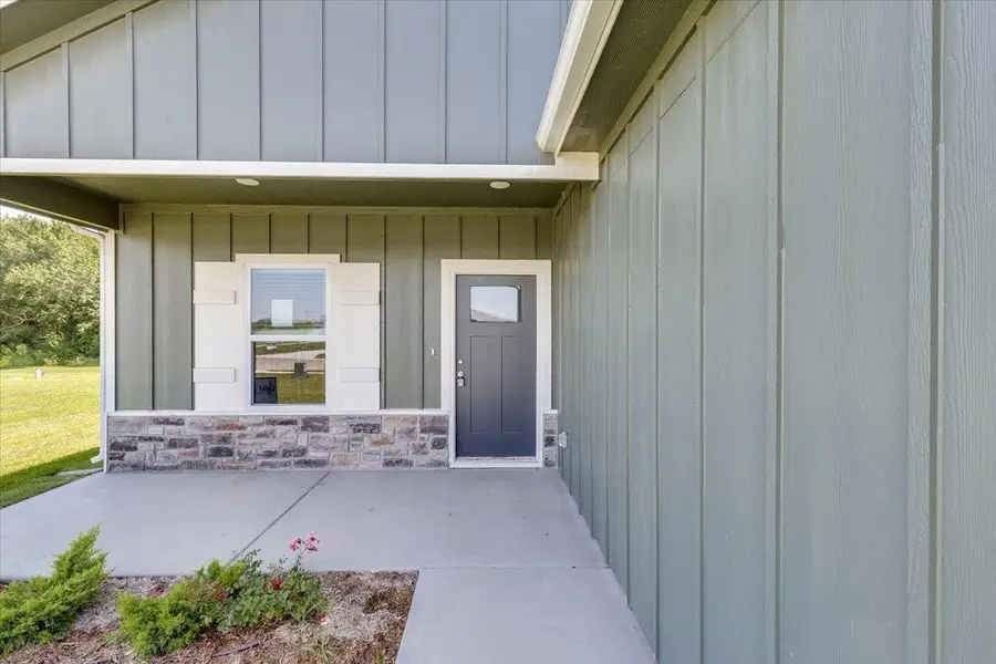 1783 W Redbud Lane, Goddard, KS 67052 - #2
