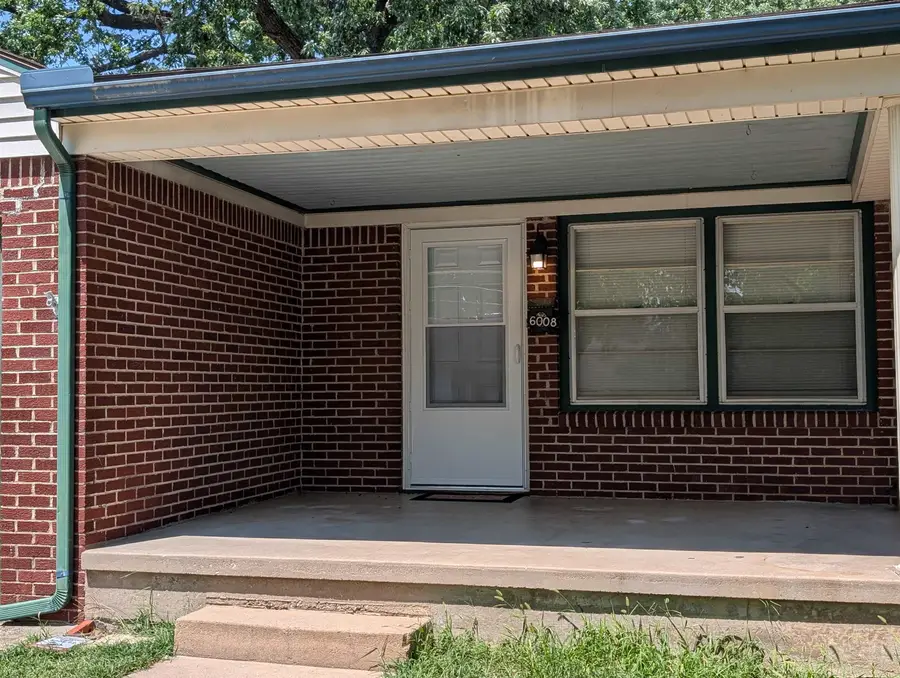 6008 E Castle Dr, Wichita, KS 67218 - #3