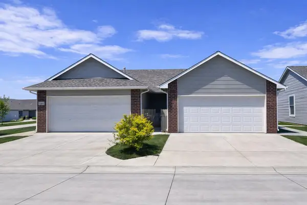 5412-5414 N Colburn Street, Bel Aire, KS 67220