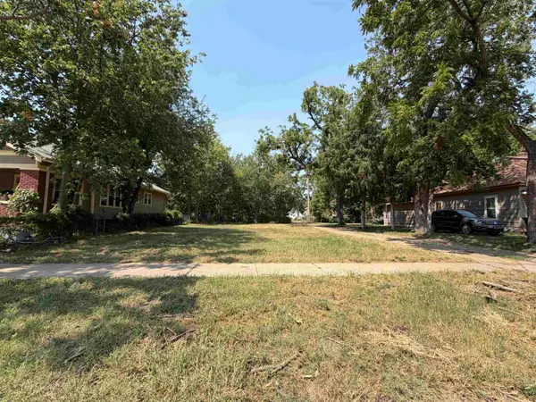 234 S Phillips Ave, Salina, KS 67401