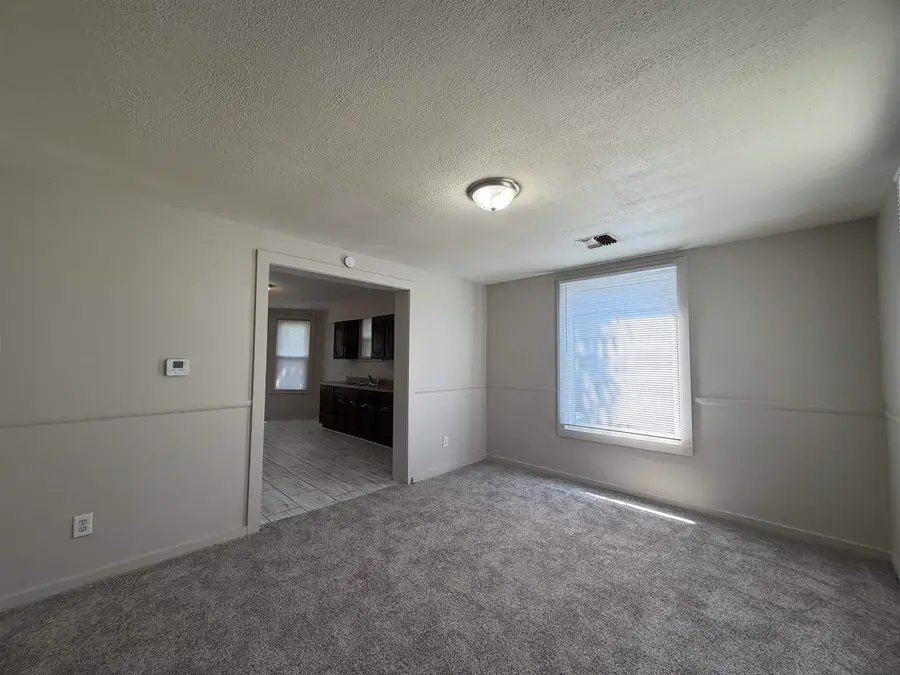 109 S West Pl., Salina, KS 67401 - #2