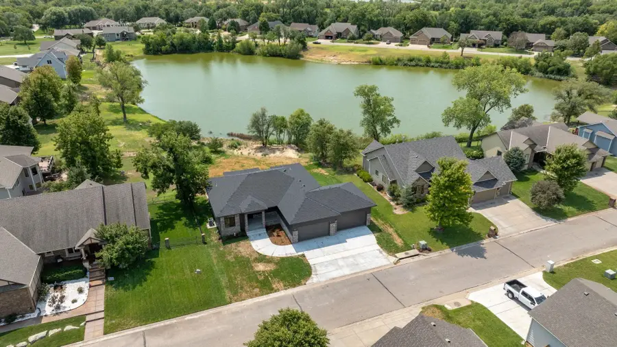 3117 E Sunflower Dr, Derby, KS 67037 - #2