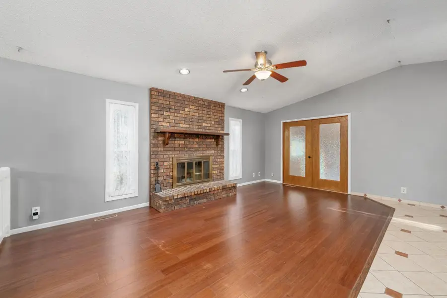 1441 N Lark Ln, Wichita, KS 67212 - #2