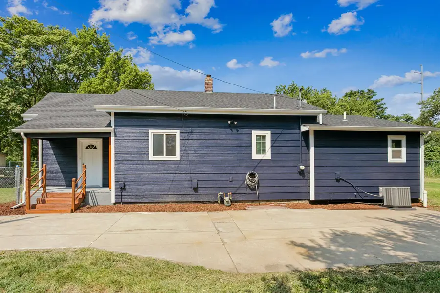 2016 E Chishom St, Wichita, KS 67214 - #2