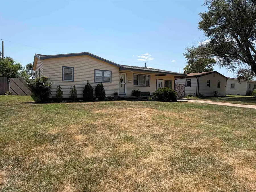 2321 W Grant, Wichita, KS 67213 - #2