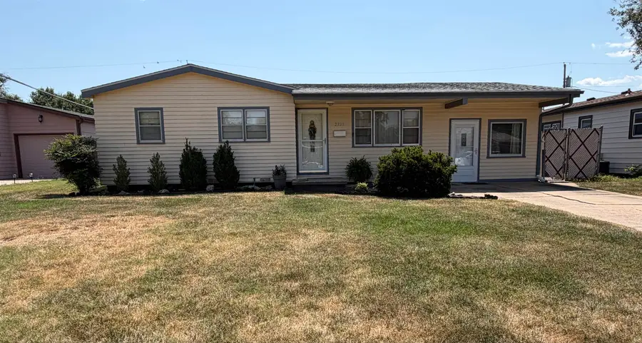 2321 W Grant, Wichita, KS 67213 - #3