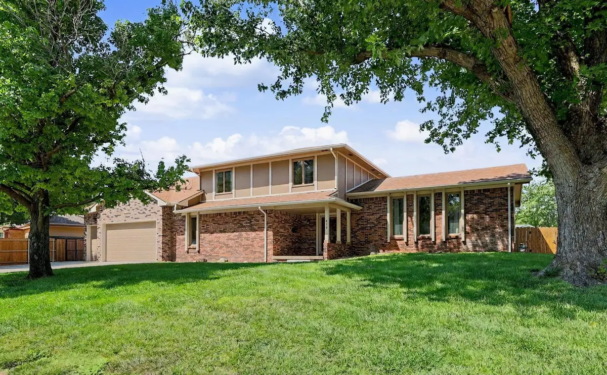 419 N Mimosa Dr, Haysville, KS 67060 - #1