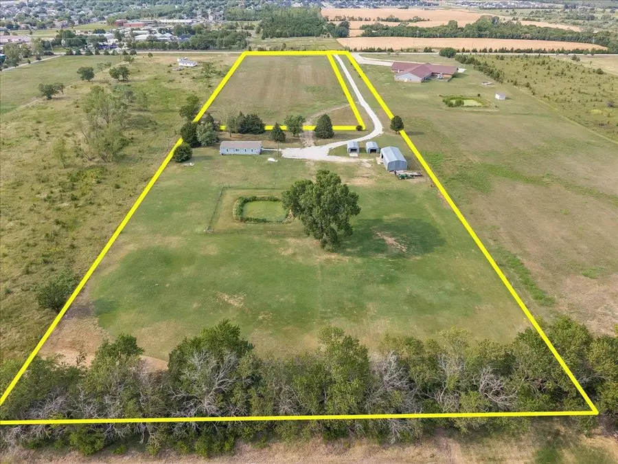 9115 E 31st St S, Wichita, KS 67210 - #3