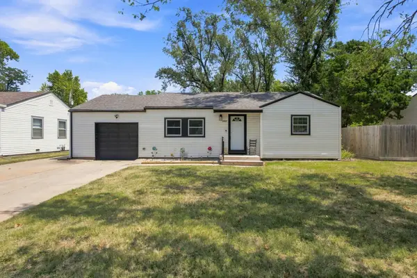 2422 S Everett St, Wichita, KS 67217