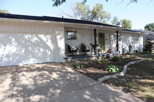 1512 N Glenhurst, Wichita, KS 67212