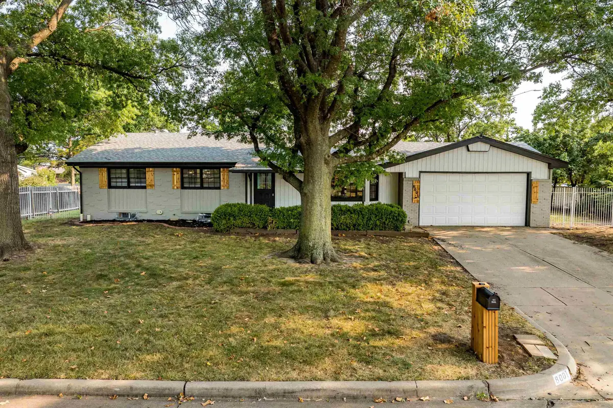 8001 E Willowbrook Rd, Wichita, KS 67207-1129 - #1