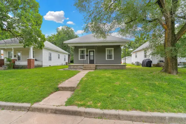 429 W 5th, Newton, KS 67114