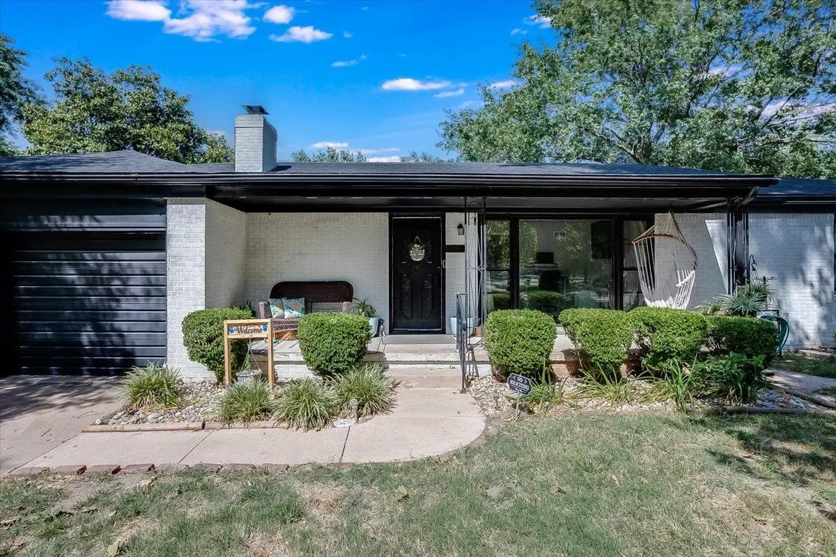 3304 N Porter Ave, Wichita, KS 67204-4210 - #1