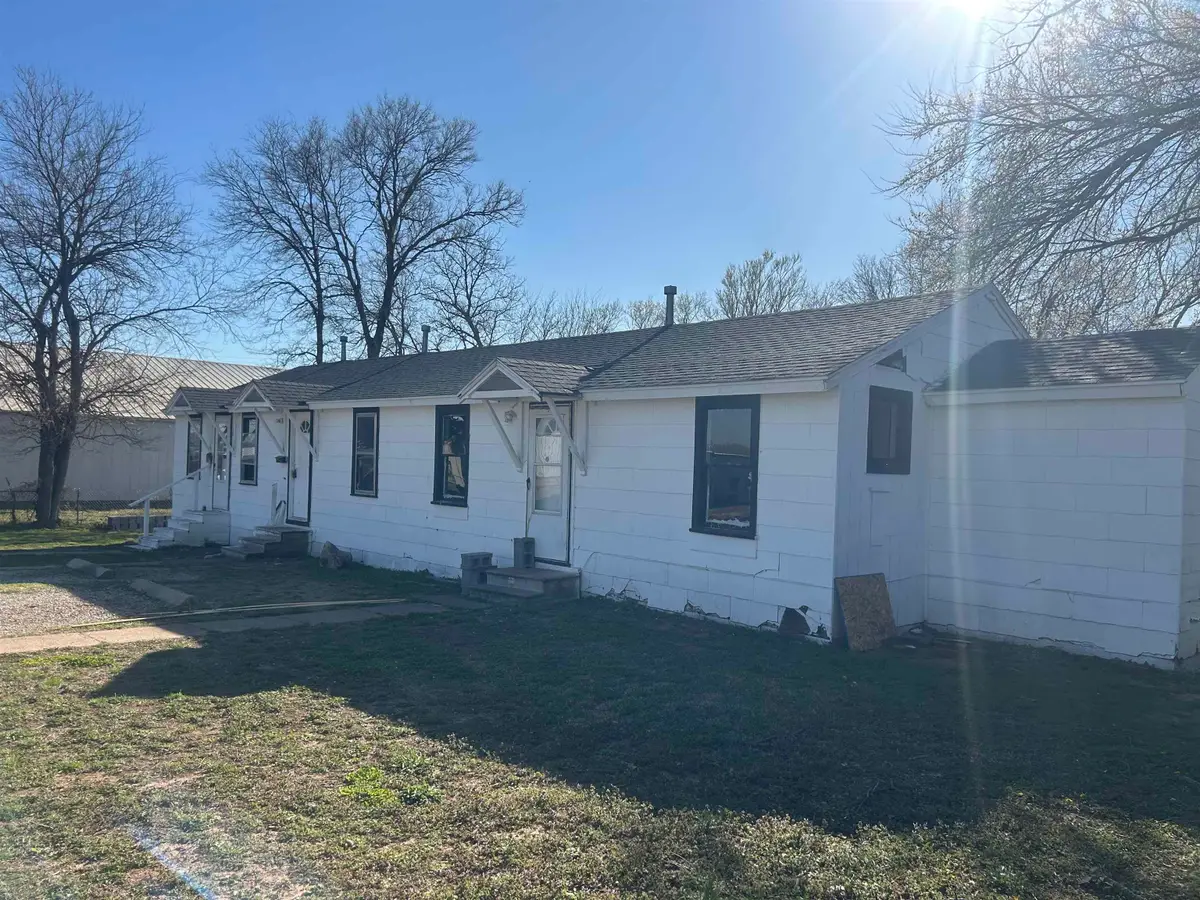 1220 S C St, Wellington, KS 67152 - #1