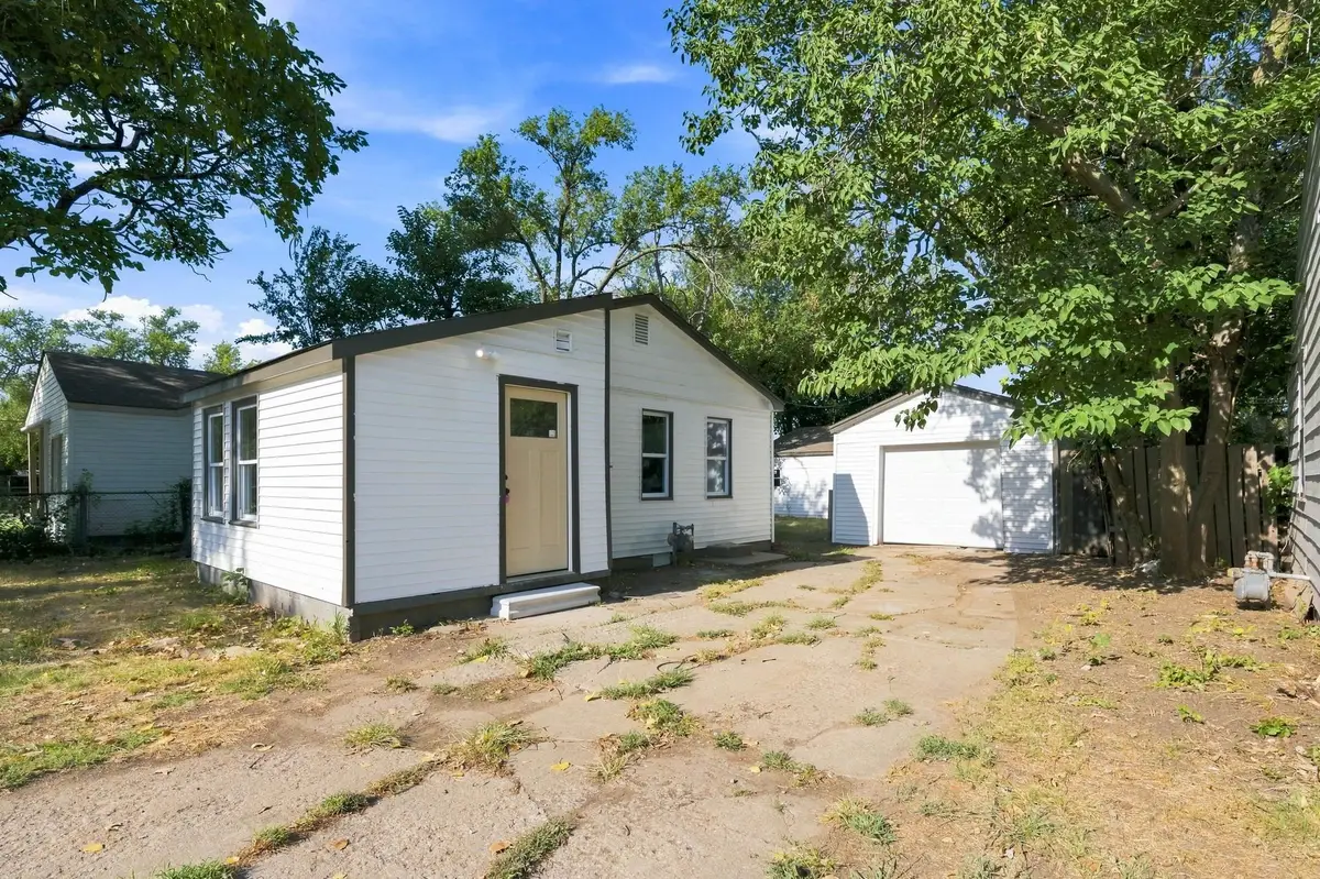 1527 S Sedgwick St, Wichita, KS 67213 - #1