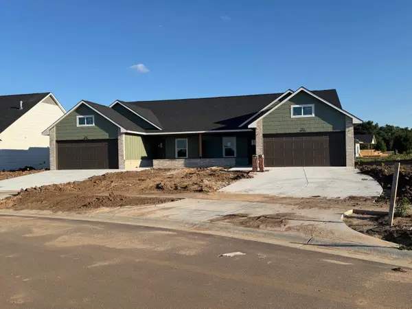 810 N Wheatland St, Wichita, KS 67235