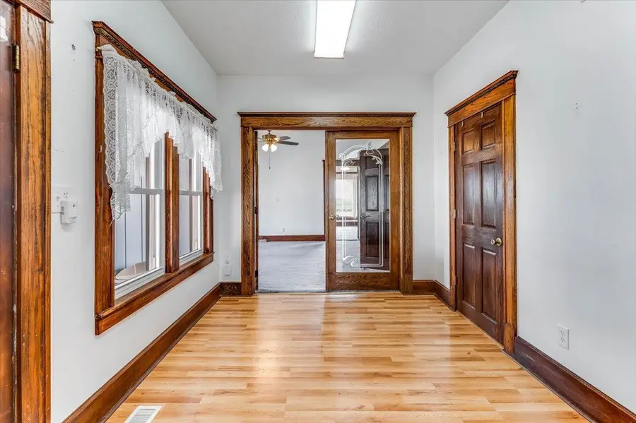 16911 S Woodberry, Mount Hope, KS 67108 - #3