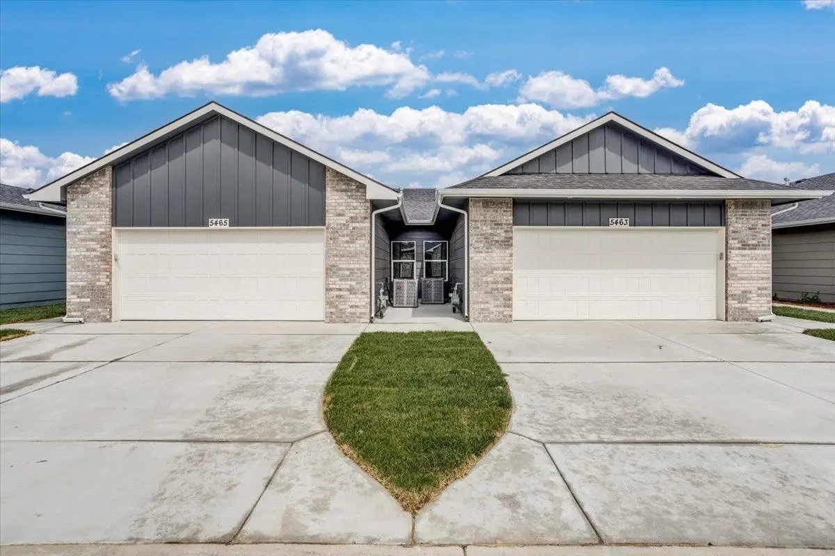 5426/5428 N Briskbay Ct, Maize, KS 67101 - #1