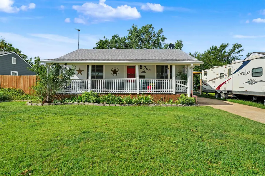746 Osage Ave, Salina, KS 67401 - #2
