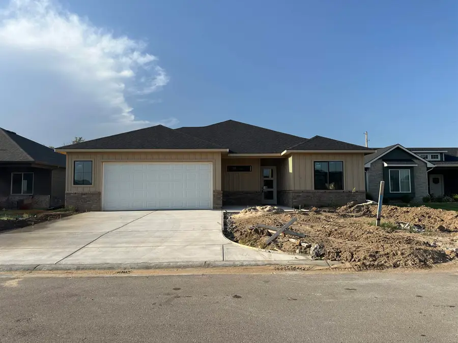 4430 N Sunny Ct, Wichita, KS 67205 - #2