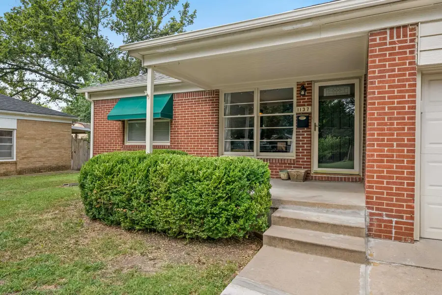 1137 S Prairie Park Rd, Wichita, KS 67218 - #2