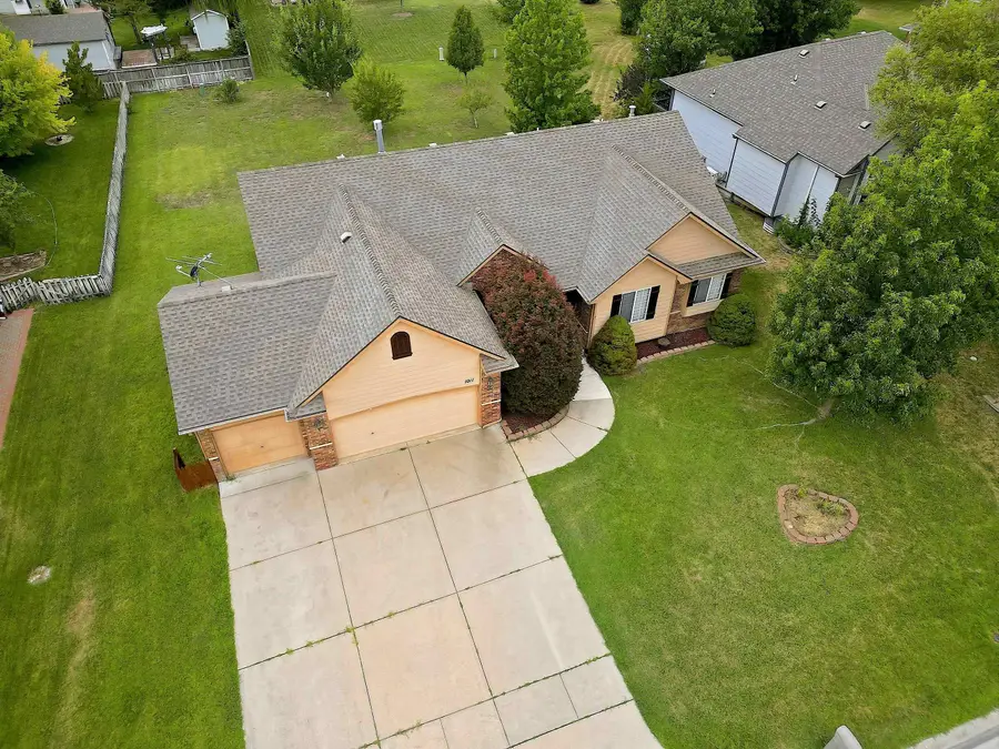 1011 S Sagebrush, Wichita, KS 67230 - #2