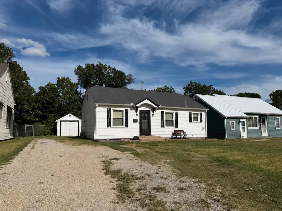 1236 N Dearborn St, Augusta, KS 67010 - #2