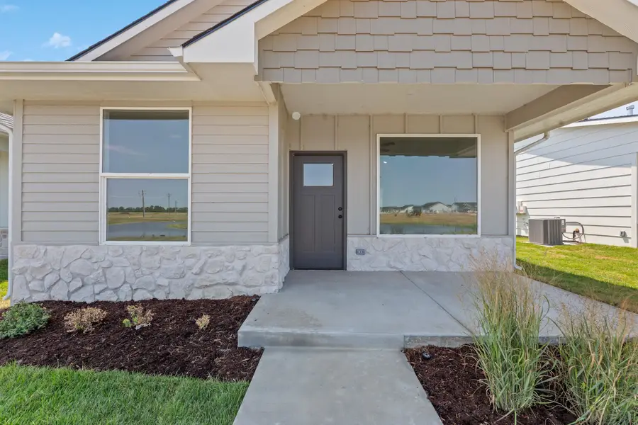 3524 N Azalea St, Maize, KS 67223 - #2